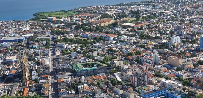 RG SANCIONA LEI PARA DESBUROCRATIZAR PROCESSOS E AMPLIAR EFICCIA DOS SERVIOS PBLICOS