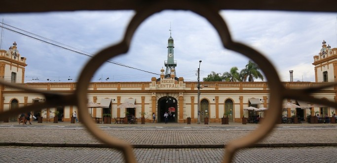 CDL PELOTAS CRIA CAMPANHA E DRIVE-THRU SOLID�RIO PARA O DIA DAS CRIAN�AS