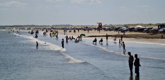 FEPAM INICIA DIVULGA��O SOBRE A BALNEABILIDADE DAS PRAIAS GA�CHAS NESTA SEXTA-FEIRA