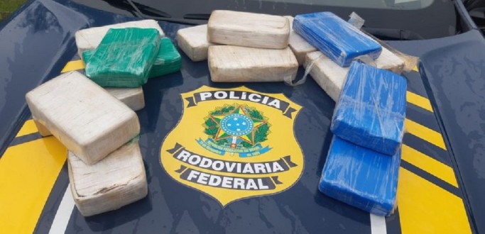 PRF PRENDE TRAFICANTE COM COCA�NA E CRACK EM PELOTAS