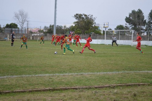 RIO GRANDE EMPATA COM O INTERNACIONAL E GARANTE A CLASSIFICAO NA TERCEIRONA