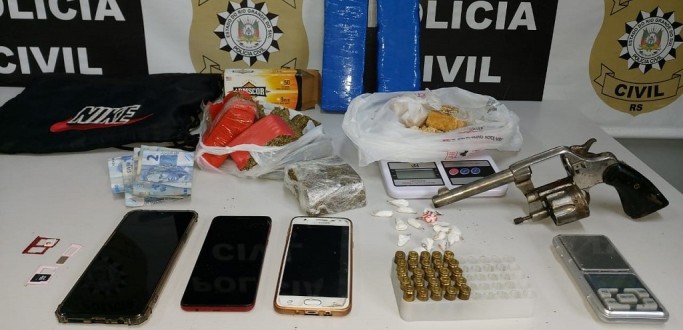 PC PRENDE DUPLA DURANTE INVESTIGAO DE CRIMES NO BAIRRO CIDADE NOVA