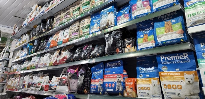 SAIBA A IMPORT�NCIA DA RA��O ADEQUADA PARA A IDADE CERTA DO SEU ANIMAL DE ESTIMA��O