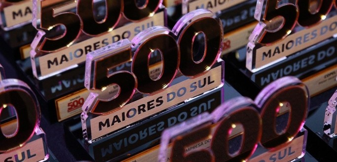 500 MAIORES PREMIA EMPRESAS DA REGI�O SUL
