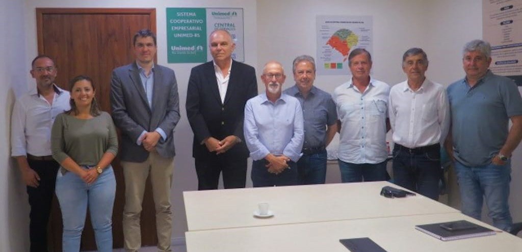 CONTRATO DO PROJETO DE VERTICALIZAO DA UNIMED LITORAL SUL  ASSINADO