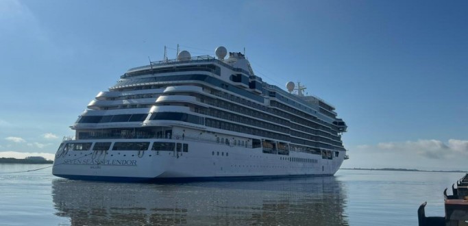 PORTO DO RIO GRANDE RECEBE CRUZEIRO INTERNACIONAL NA V�SPERA DE NATAL