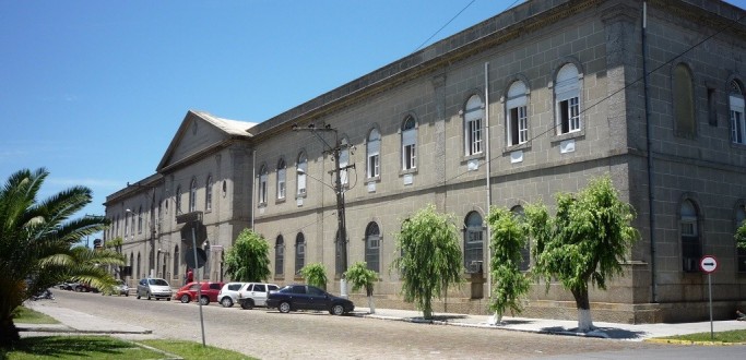 SOBREVIVENTES DO ACIDENTE DE SANTA VITRIA DO PALMAR CHEGARAM A RIO GRANDE ONTEM  NOITE