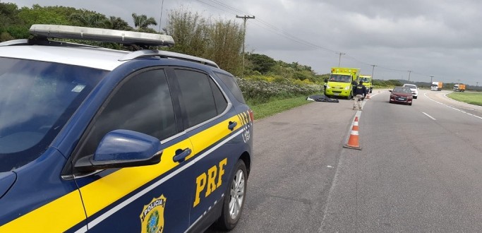 MOTOCICLISTA MORRE EM COLISO TRASEIRA, NA BR 392, EM RG