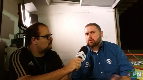 PAPAREIA NEWS VISITA A CABINE DA RBS TV NO ESTDIO ALDO DAPUZZO