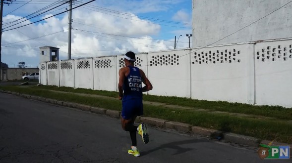 MINEIRO E GACHA CONQUISTAM A SUPERMARATONA 2017