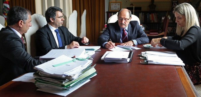 SARTORI ASSINA E ENCAMINHA PARA ASSEMBLEIA PROJETOS VOLTADOS � SEGURAN�A P�BLICA