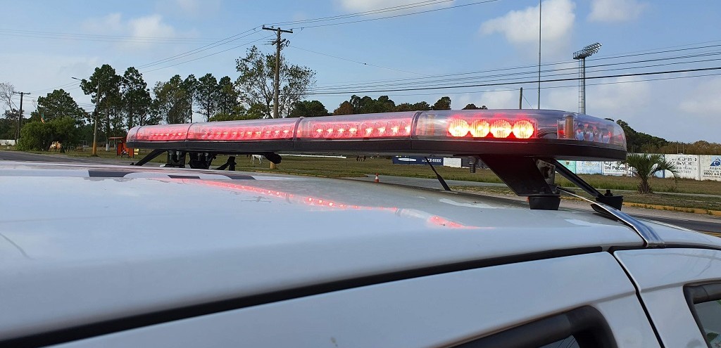 APS DIRIGIR EM ZIGUE-ZAGUE, MOTORISTA  PRESO POR EMBRIAGUEZ AO VOLANTE PELA PRE