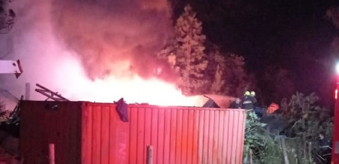 RECICLADORA  ATINGIDA POR INCNDIO EM RIO GRANDE