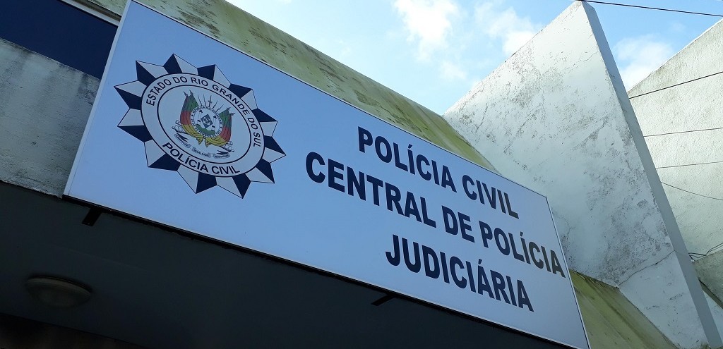 HOMEM QUE MATOU FUNCIONRIO DE REVENDA DE GS  PRESO PELA POLCIA