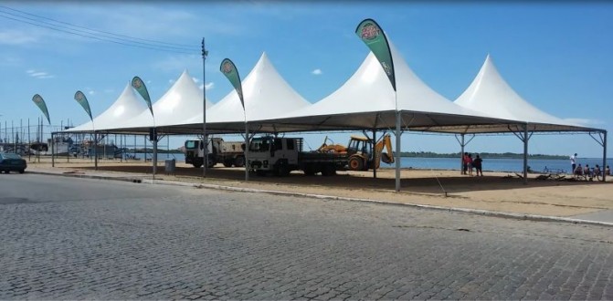 FESTIVAL DE FOOD TRUCKS COMEA HOJE E VAI AT DOMINGO