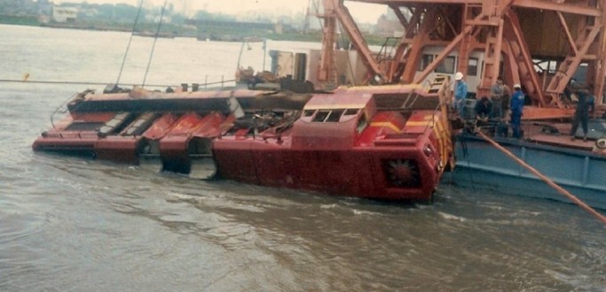 VOC� LEMBRA? ACIDENTE NA PONTE F�RREA DO CANAL S�O GON�ALO COMPLETA 33 ANOS