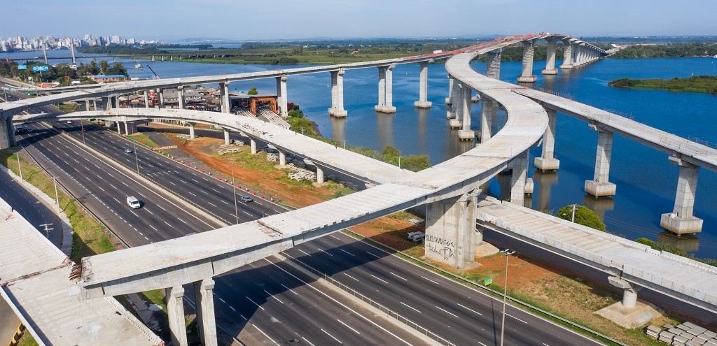 DESVIO DAS OBRAS DA NOVA PONTE DO GUABA COMEA A OPERAR NESTE SBADO