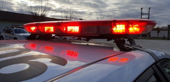 BM APREENDE MENOR QUE HAVIA ASSALTADO TAXISTA NO BAIRRO SO MIGUEL