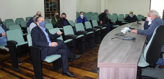 C�MARA DE COM�RCIO REALIZA PRIMEIRA REUNI�O DA NOVA DIRETORIA