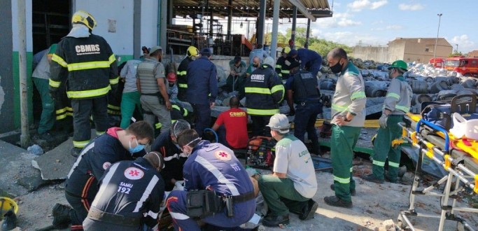 EXPLOSO ATINGE DEPSITO DE GS EM PELOTAS E PELO MENOS UMA PESSOA MORRE