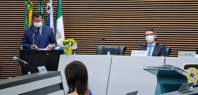 POSSE DE VEREADORES E PREFEITO ACONTECEU NESTA TARDE EM RG