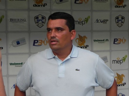 SO PAULO ANUNCIA NOVO TCNICO