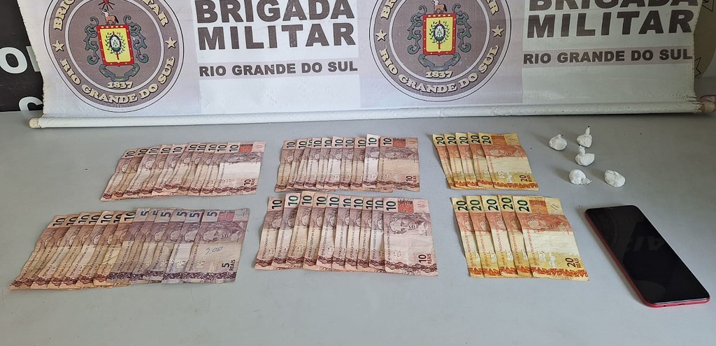 PRISO POR TRFICO  REALIZADA PELA BM NO BAIRRO SO JOO