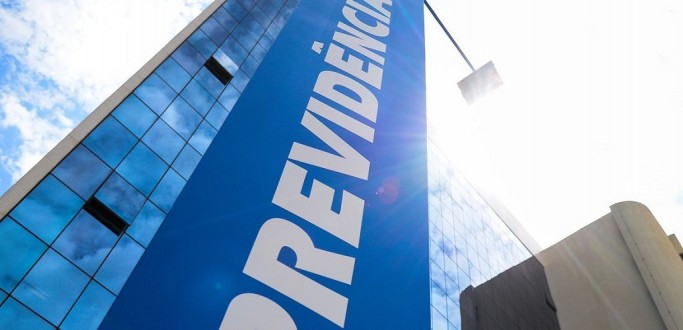 INSS INICIA PAGAMENTO DE SEGUNDA PARCELA DO 13 SALRIO A APOSENTADOS