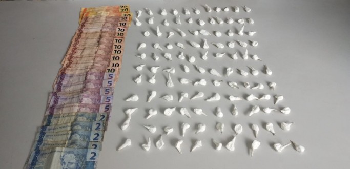 FORA TTICA DO 6 BPM PRENDE HOMEM POR TRFICO, NO BAIRRO SO MIGUEL