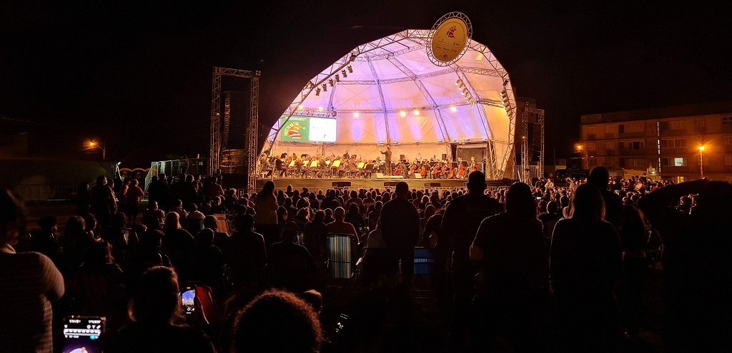 VETORIAL INTERNET IMPULSIONA A PROGRAMAÇÃO DO ONDAS DE NATAL 2021