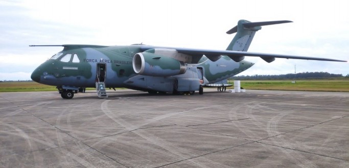 AERONAVE DO PROGRAMA ANTRTICO BRASILEIRO POUSA NO AEROPORTO INTERNACIONAL DE PELOTAS