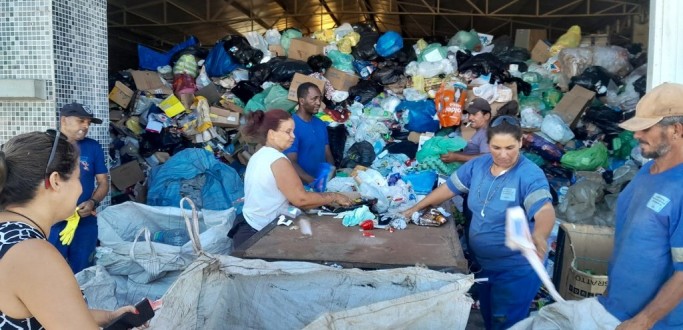 BRASKEM ENTREGA EQUIPAMENTOS PARA COOPERATIVA DE RECICLAGEM DE RIO GRANDE
