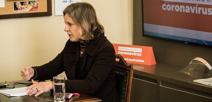 PREFEITA ANUNCIA FECHAMENTO DO COM�RCIO A PARTIR DE AMANH� E DECRETA CALAMIDADE P�BLICA