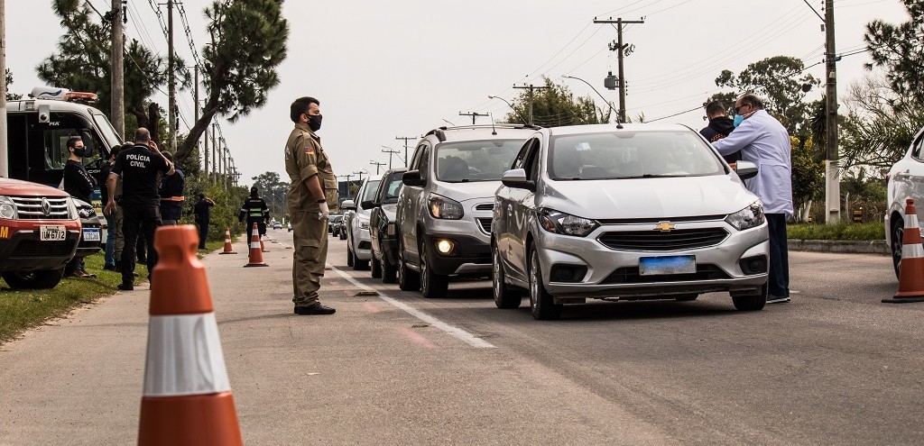 MAIS DE 400 VECULOS SO ABORDADOS DURANTE OPERAO SADE PARA TODOS, EM PELOTAS