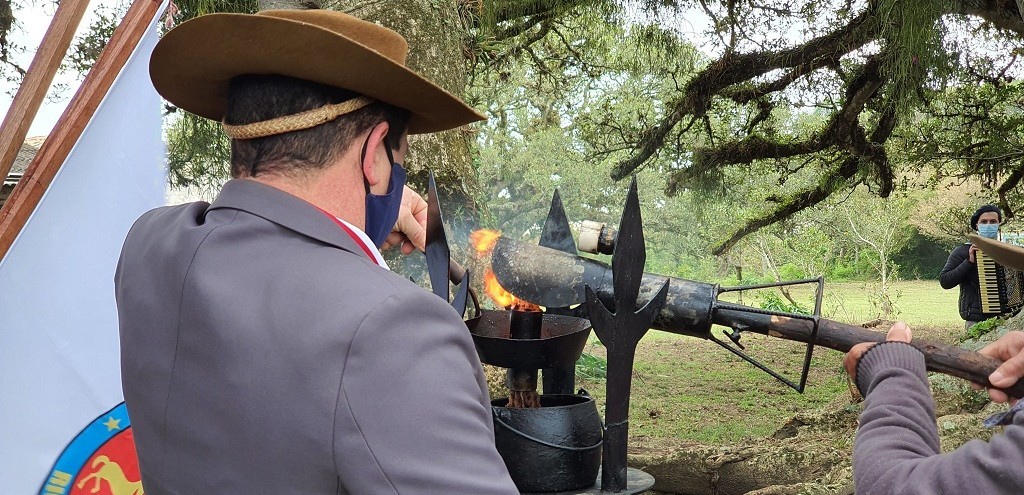 6ª REGIÃO TRADICIONALISTA GERA CHAMA CRIOULA NO ECOMUSEU DA PICADA