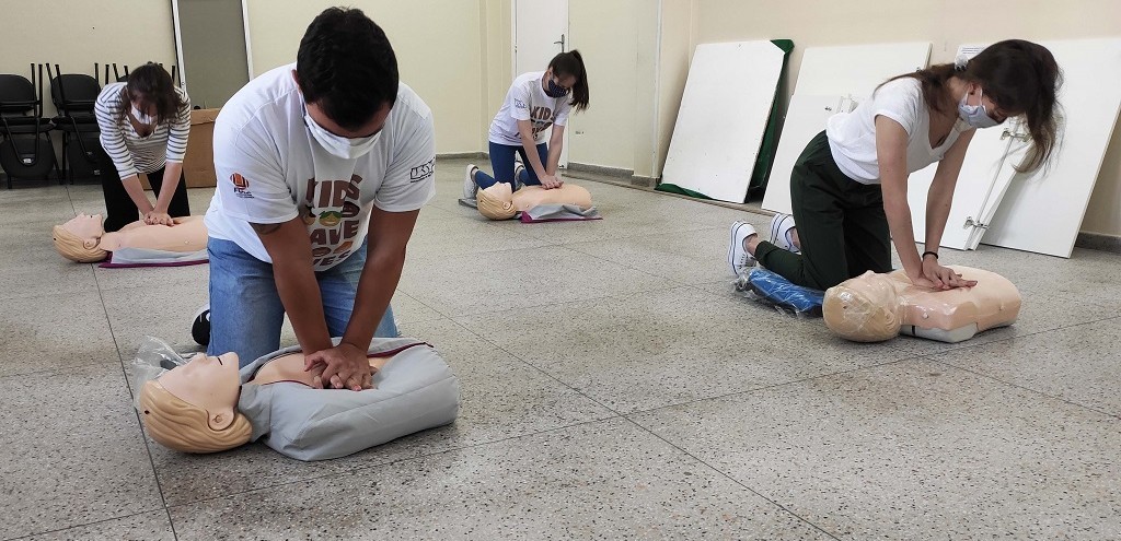 LAHCLIM INICIA ATIVIDADES DO ANO COM PROJETO KIDS SAVE LIVES