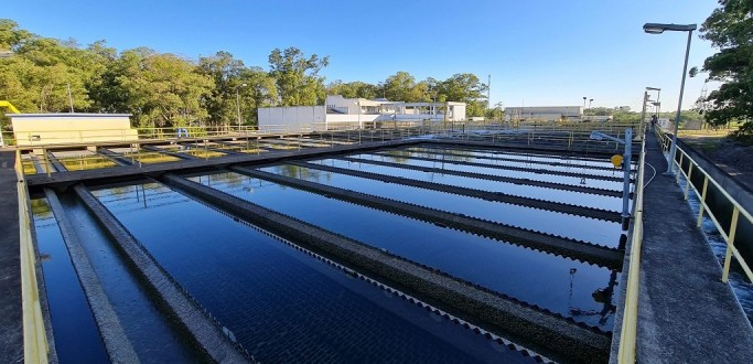 CORSAN ALERTA PARA FALTA DE �GUA EM TODA A CIDADE NESTE DOMINGO