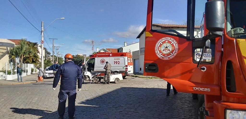 ACIDENTE DEIXA MOTOCICLISTA FERIDO NO CENTRO DE SO LOURENO DO SUL