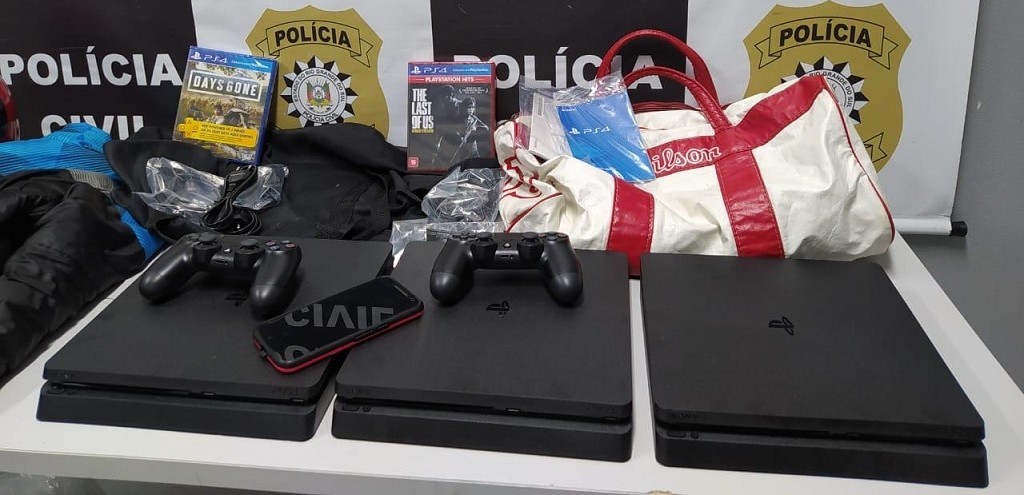 VIDEOGAMES ROUBADOS DE LOJA ESPECIALIZADA SO LOCALIZADOS COM CASAL PRESO POR RECEPTAO