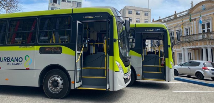 PREFEITURA ANUNCIA MUDANAS NO TRANSPORTE E A INCORPORAO DE DOIS NOVOS NIBUS AO SISTEMA
