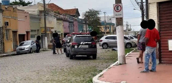 COMERCIANTE REAGE A ASSALTO E MATA CRIMINOSO, EM PELOTAS