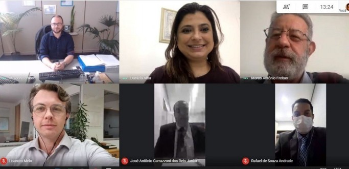 SIMERS E SIMERG PEDEM VETO A PROJETO QUE OBRIGA DIVULGAO DE LISTA DE HORRIO DOS MDICOS PLANTONISTAS EM RG