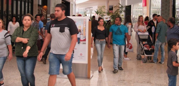 MEGA SALDO DO PARTAGE SHOPPING OFERECE PROGRAMAO ESPECIAL