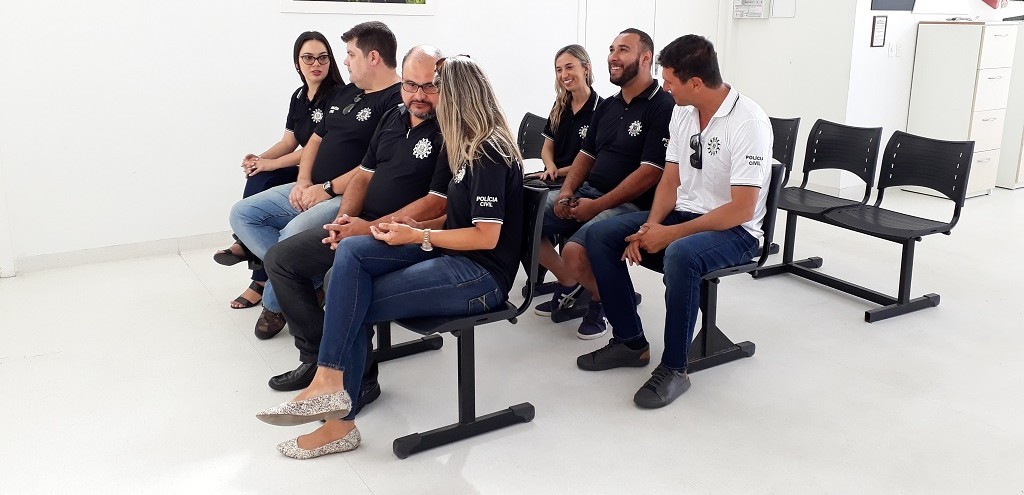 POLICIAIS CIVIS PARTICIPAM DE DOAÇÃO DE SANGUE PARA O HOSPITAL SANTA CASA