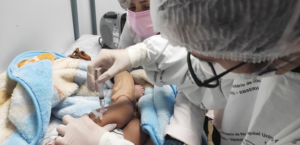 HU-FURG COMPLETA TERCEIRO CICLO DE IMUNIZAÇÃO DO PALIVIZUMABE