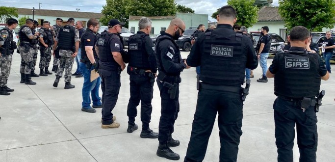 RGOS DA SEGURANA PBLICA DE RG REALIZAM OPERAO DE COMBATE AO TRFICO E AOS HOMICDIOS