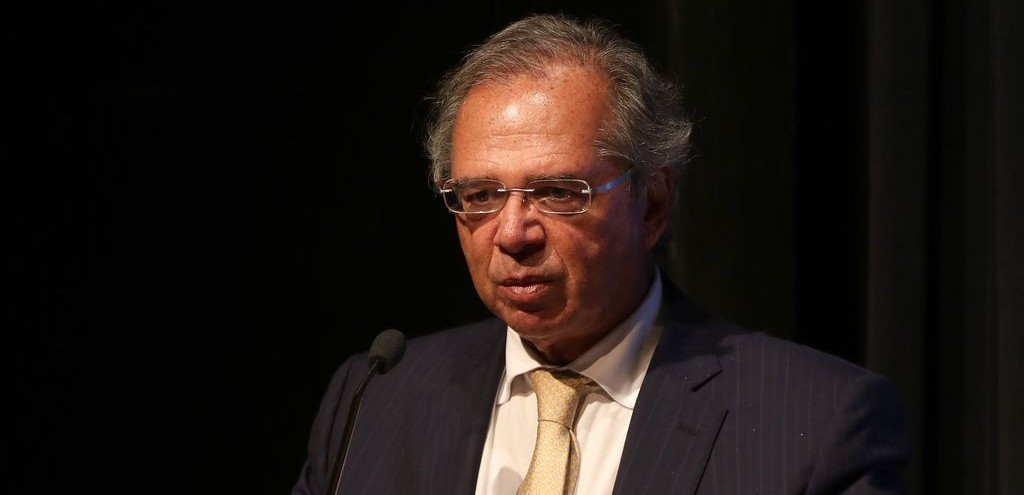 GUEDES ANUNCIA R$ 147,3 BI EM MEDIDAS EMERGENCIAIS CONTRA O CORONAVRUS