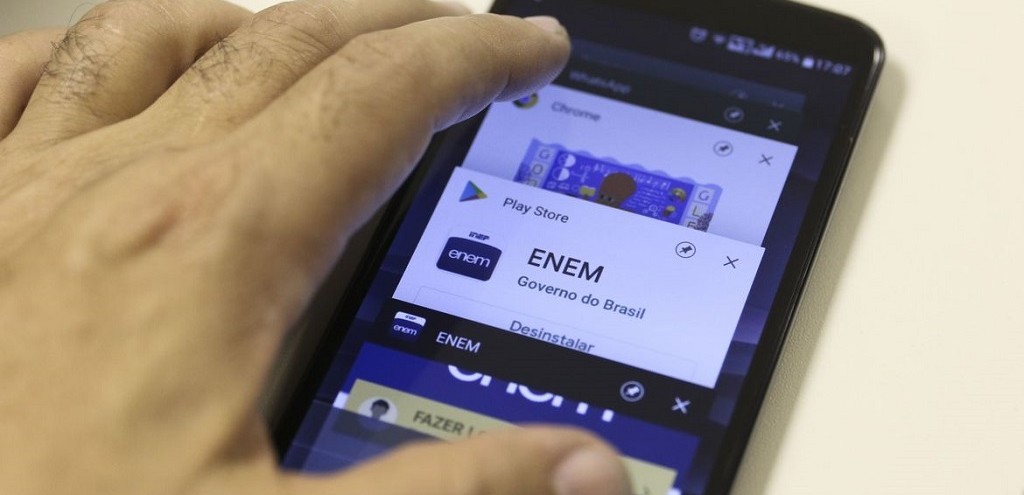 SENADO APROVA PROPOSTA DE ADIAMENTO DO ENEM