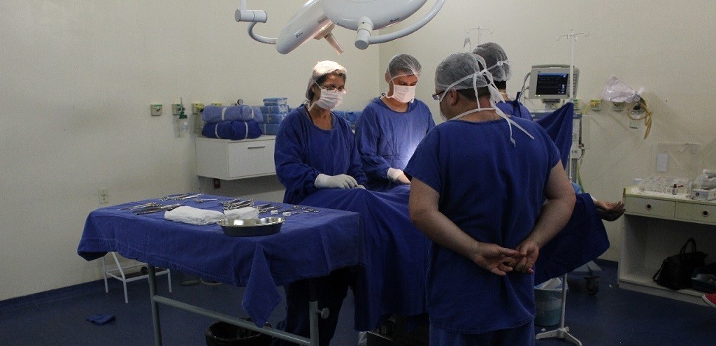 BLOCO CIRÚRGICO DA SANTA CASA REGISTRA AUMENTO NO NÚMERO DE PROCEDIMENTOS EM 2017