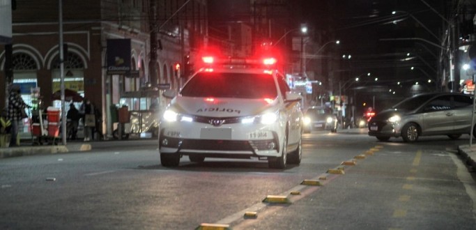 4 BPM PRENDE HOMEM POR TRFICO DE DROGAS NO SIMES LOPES, EM PELOTAS